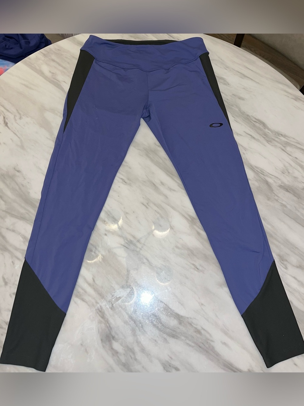 Oakley Performance Leggings S M Purple Black Athletic Yoga Pants